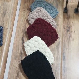 Grey knit boot toppers